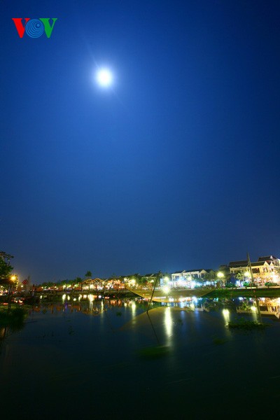 Hoi An en pleine lune - ảnh 15